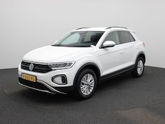 Volkswagen T-Roc - 1.0 TSI Life 110 PK| Origineel Nederlands | Navigatie | Achteruitrijcamera | Privacy Glass
