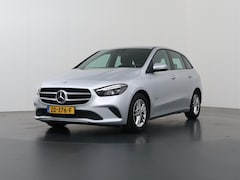 Mercedes-Benz B-klasse - 180 Advantage | Trekhaak | Achteruitrijcamera | Led koplampen | Electrische achterklep |
