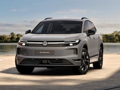 Volkswagen Tiguan - ID. (1) Life 77 kWh accu 210 kW / 286 PK SUV Elektrische a Achteruitrijcamera | Stoelverwa