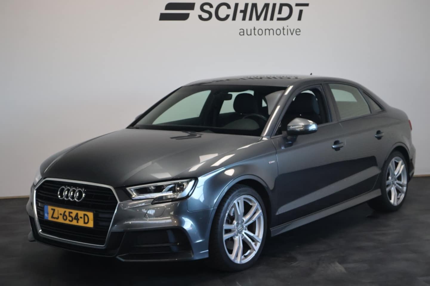Audi A3 Limousine - 1.5 TFSI S-Line 150pk | B&O | 3x S Line | Navigatie | Bluetooth - AutoWereld.nl