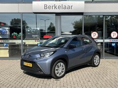 Toyota Aygo X - 1.0 VVT-i S-CVT Play Automaat | Achteruitrijcamera | Apple Carplay/ Android Auto |