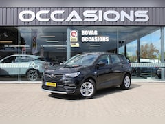 Opel Grandland X - 1.2 Turbo Elegance PANORAMADAK/ APPLE CARPLAY