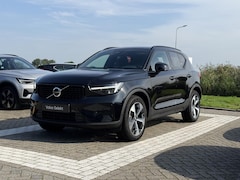 Volvo XC40 - B4 Plus Dark
