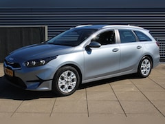 Kia Cee'd Sportswagon - Ceed 1.5 T-GDi DynamicLine camera / navigatie / trekhaak