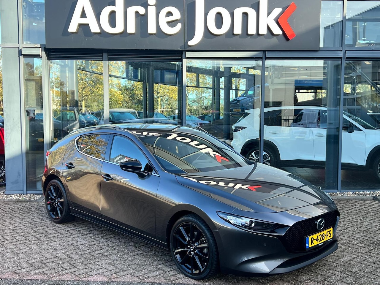 Mazda 3 - 2.0 e-SkyActiv-G M Hybrid 150 Homura AUTOMAAT | A.CAMERA | HEAD-UP DISPLAY | 18" LM VELGEN - AutoWereld.nl