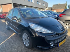 Peugeot 207 - 1.4-16V XS 5 DRS 2006 € 1.250.- 1 JR. APK
