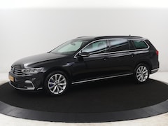 Volkswagen Passat Variant - 1.4 TSI PHEV GTE Business | SOH 93, 1% | Adaptive cruise | Stoelverwarming | Navigatie | C