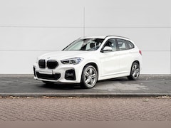 BMW X1 - sDrive18i | M-Sport | Head-Up Display