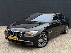 BMW 7-serie - 750i xDrive High Executive| VOL OPTIE|SOFT CLOSE|NAVI|LEER