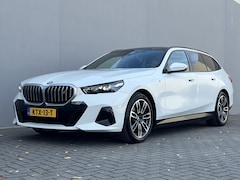 BMW i5 Touring - eDrive40 M Sport Edition 84 kWh / Panorama dak / HUD / Camera 360° / Leder / Bowers & Wilk