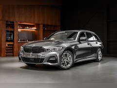 BMW 3-serie Touring - 330e High Executive | M Sport | Alcantara Spotstoelen | Stuurwielverwarming