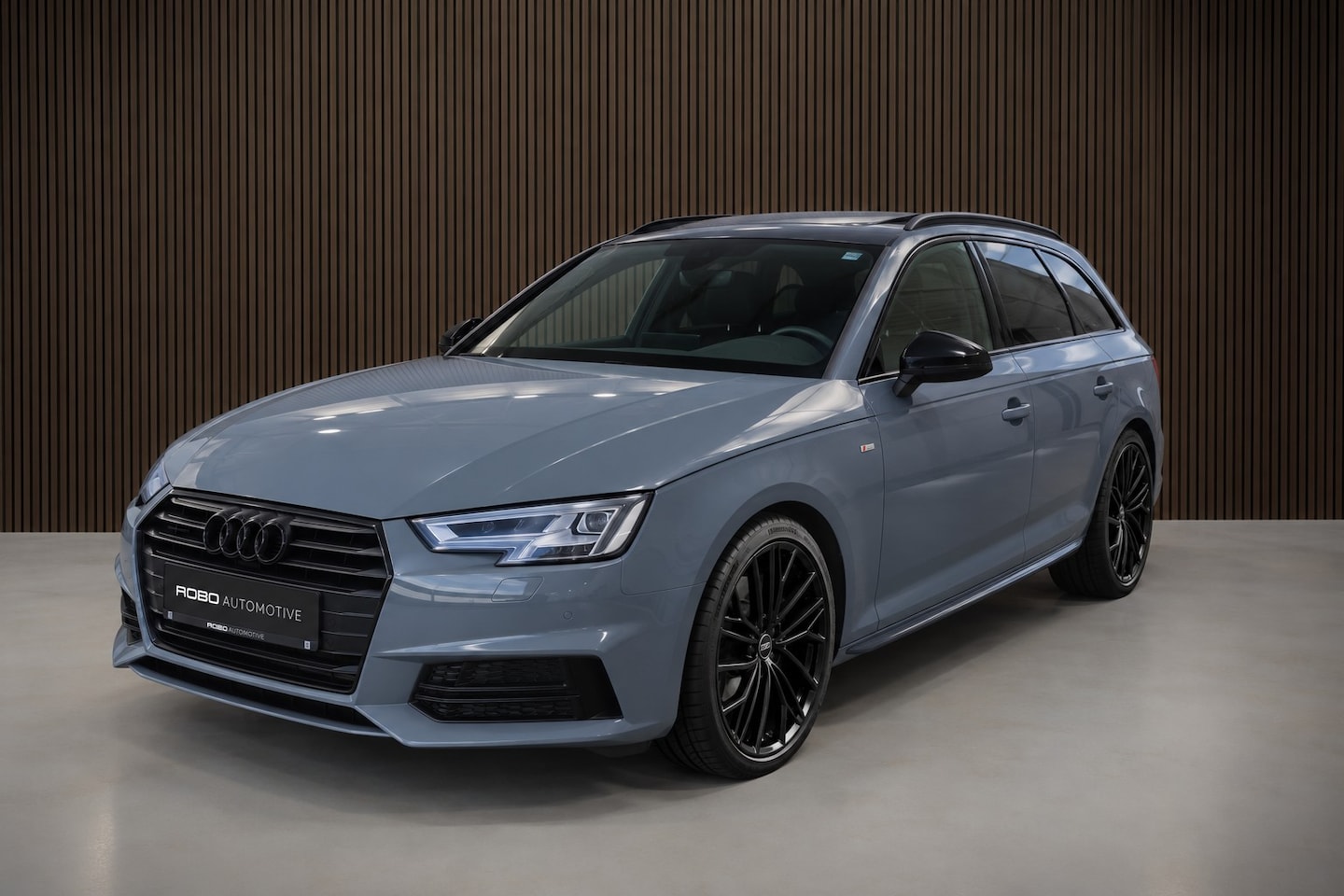 Audi A4 Avant - 1.4 TFSI Sport S line black edition | Panoramadak | Stoelverwarming | Keyless | Navigatie - AutoWereld.nl
