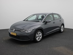 Volkswagen Golf - 1.0 TSI Life | APPLE CARPLAY | BLUETOOTH | PARKEERSENSOREN | NAVIGATIE | SFEERVERLICHTING