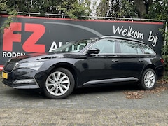Skoda Superb Combi - 1.4 TSI iV Business Edition Plus Navigatie-Cruise controle carplay