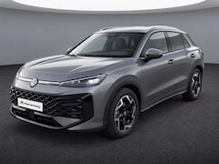 Volkswagen T-Roc - 1.5eTsi/150PK R-Line · Trekhaak · Navigatie · Camera + Parkeersensoren · Stoelverwarming ·