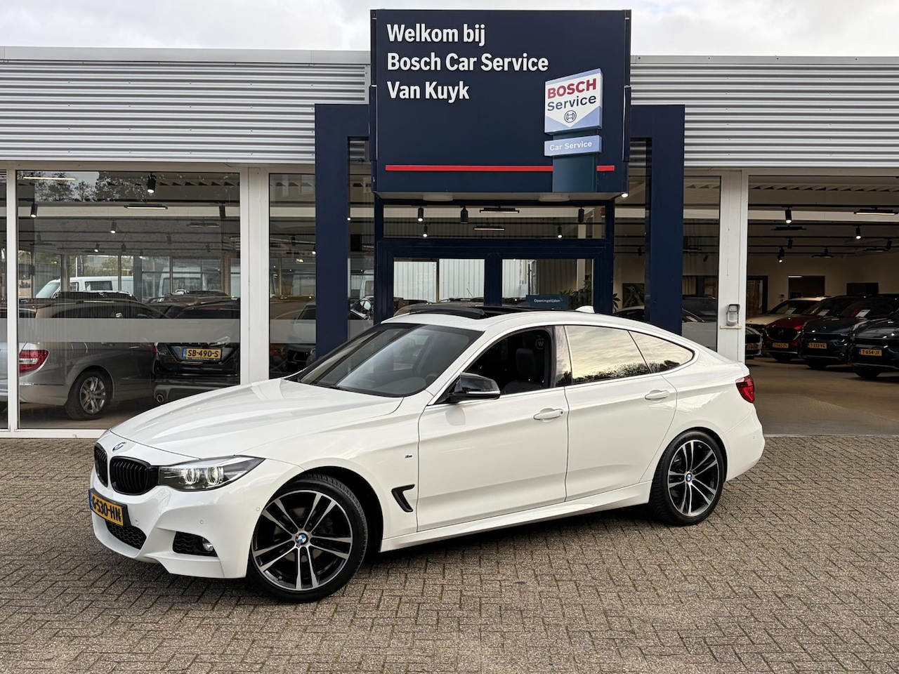 BMW 3-serie Gran Turismo - 320i High Executive Edition / Automaat / NL-Auto / Vol-Leder / Schuif-Kanteldak / Stoelver - AutoWereld.nl