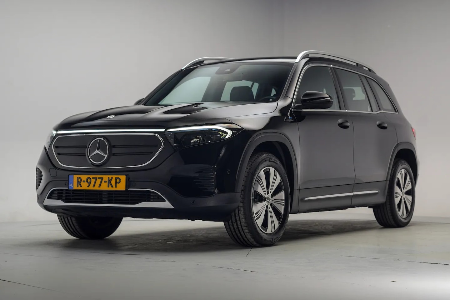 Mercedes-Benz EQB - 250 Business Line 7 pers. 67kWh [ Half leder Standkachel Stoelverwarming ] - AutoWereld.nl