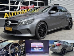 Mercedes-Benz A-klasse - 180 BlueEfficiency URBAN - Navigatie I Airco I PDC I Sport interieur & 19 inch Velgen I De