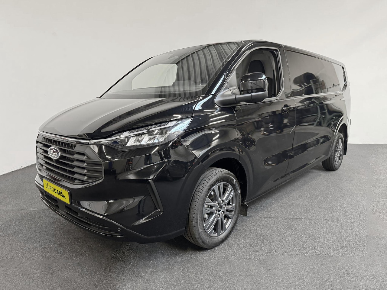 Ford Transit Custom - 320 2.0 TDCI L2H1 Limited Automaat Airco Navigatie Cruise control Trekhaak - AutoWereld.nl
