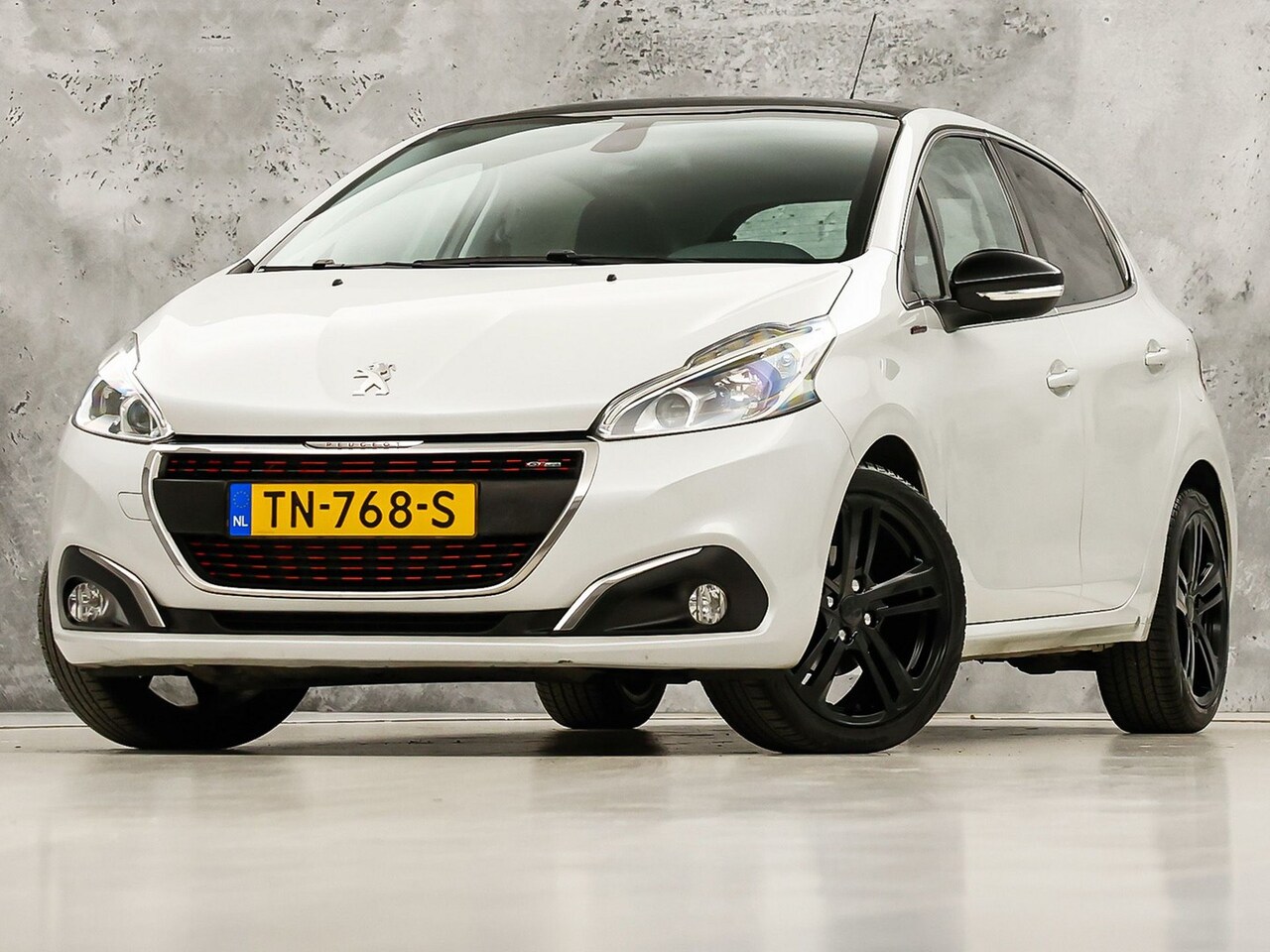 Peugeot 208 - 1.2 PureTech Première Automaat (PANORAMADAK, NAVIGATIE, CLIMATE, CRUISE, GETINT GLAS, SPOR - AutoWereld.nl