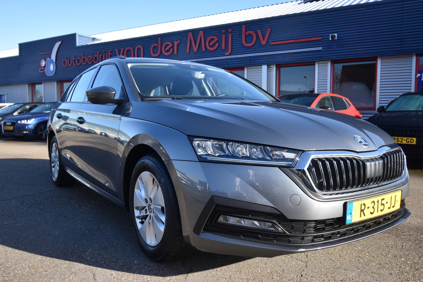 Skoda Octavia Combi - 1.0 TSI Ambition 1.0 TSI Ambition , TREKHAAK , CR CONTR , LED KOPL , VIRTUAL COCKPIT , NAVI , CLIMATR , - AutoWereld.nl