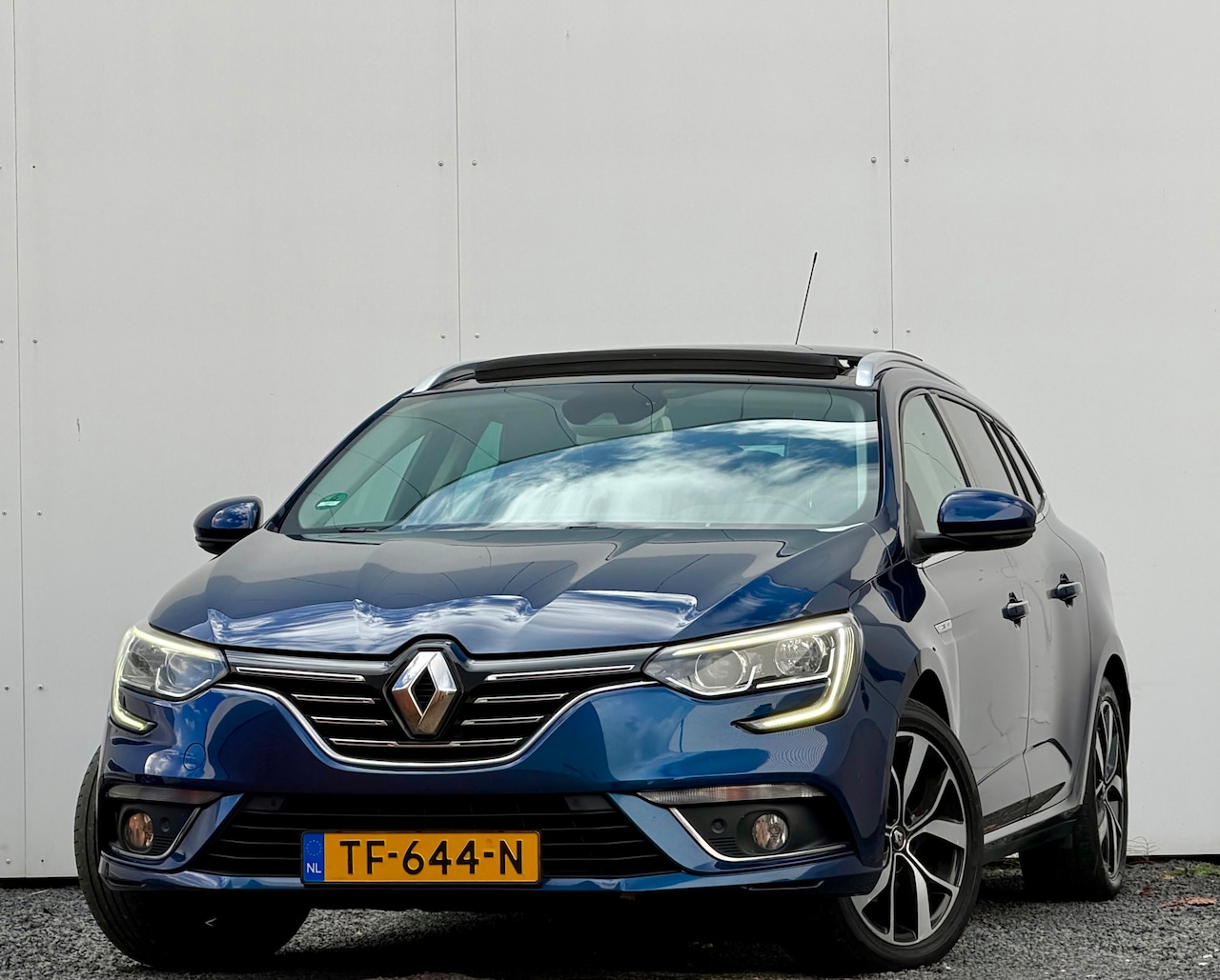 Renault Mégane Estate - 1.3 TCe Bose | 2018 | Automaat | Panoramadak | - AutoWereld.nl