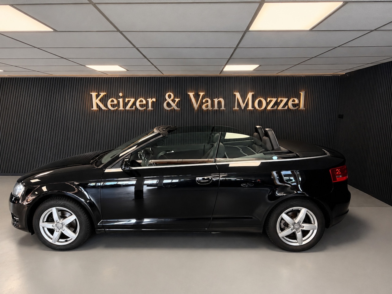 Audi A3 Cabriolet - 1.2 TFSI Attraction 1.2 TFSI Attraction - AutoWereld.nl