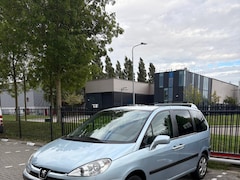 Peugeot 807 - 2.0 SR - Airco - Cruise control