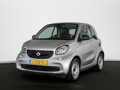 Smart Fortwo - EQ Comfort 18 kWh Panoramadak Stoelverwarming Climate Control