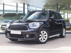 MINI Countryman - Cooper Automaat / Comfortstoelen / Stoelverwarming / Comfort Access / 17" LM Imprint Spoke