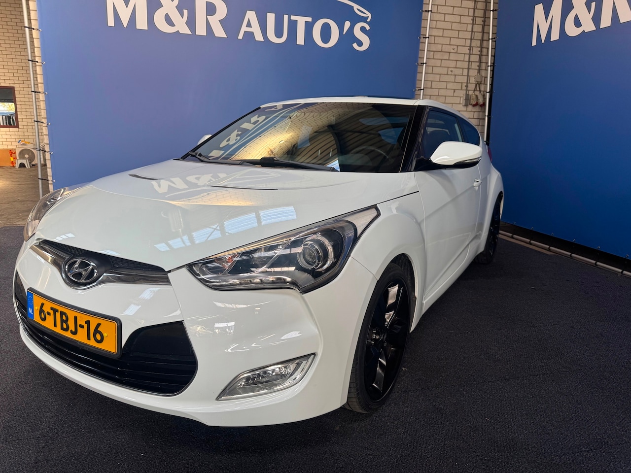 Hyundai Veloster - 1.6 GDI i-Catcher Pano-Full option - AutoWereld.nl