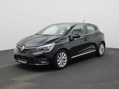 Renault Clio - 1.6 E-Tech Intens | Automaat | Achteruitrijcamera | Cruise Control | Keyless | Apple Carpl
