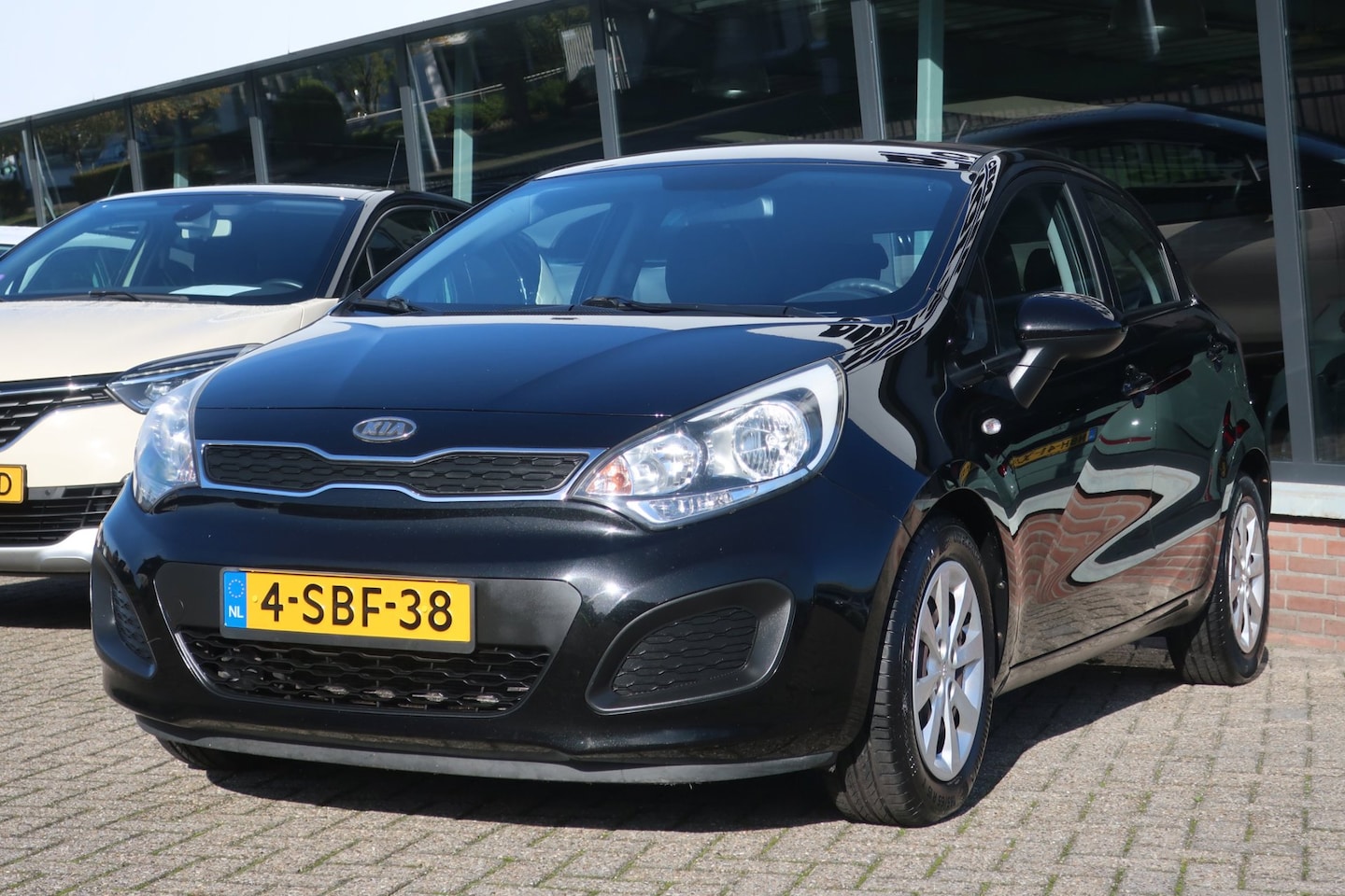 Kia Rio - 1.2 CVVT Comfort Pack AIRCO_NAVI_5-DEURS_NAP. - AutoWereld.nl