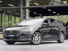 Ford Focus Wagon - 1.0 EcoBoost Hybrid Titanium 125PK | Navigatie | Carplay | Parkeersensoren voor en achter