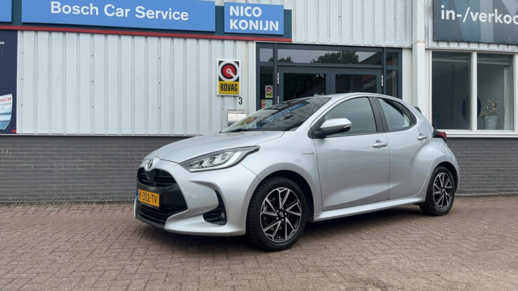 Toyota Yaris - ,Cruise adap, PDC, Camera, le 1.5 Hyb. Bns Plus Automaat - AutoWereld.nl