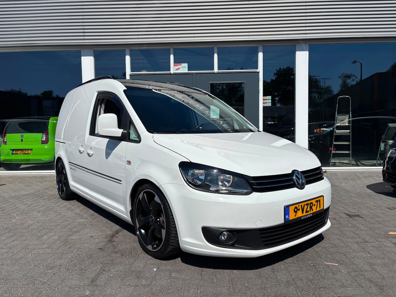Volkswagen Caddy - 2.0 TDI 30 Edition/Dsg/Marge/18" Velgen/205PK/Top Onderhouden!!! - AutoWereld.nl