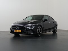 Mercedes-Benz CLA-Klasse - 180 Business Solution AMG | Panoramadak | Trekhaak | Nightpakket | Sportstoelen| Dodehoeka