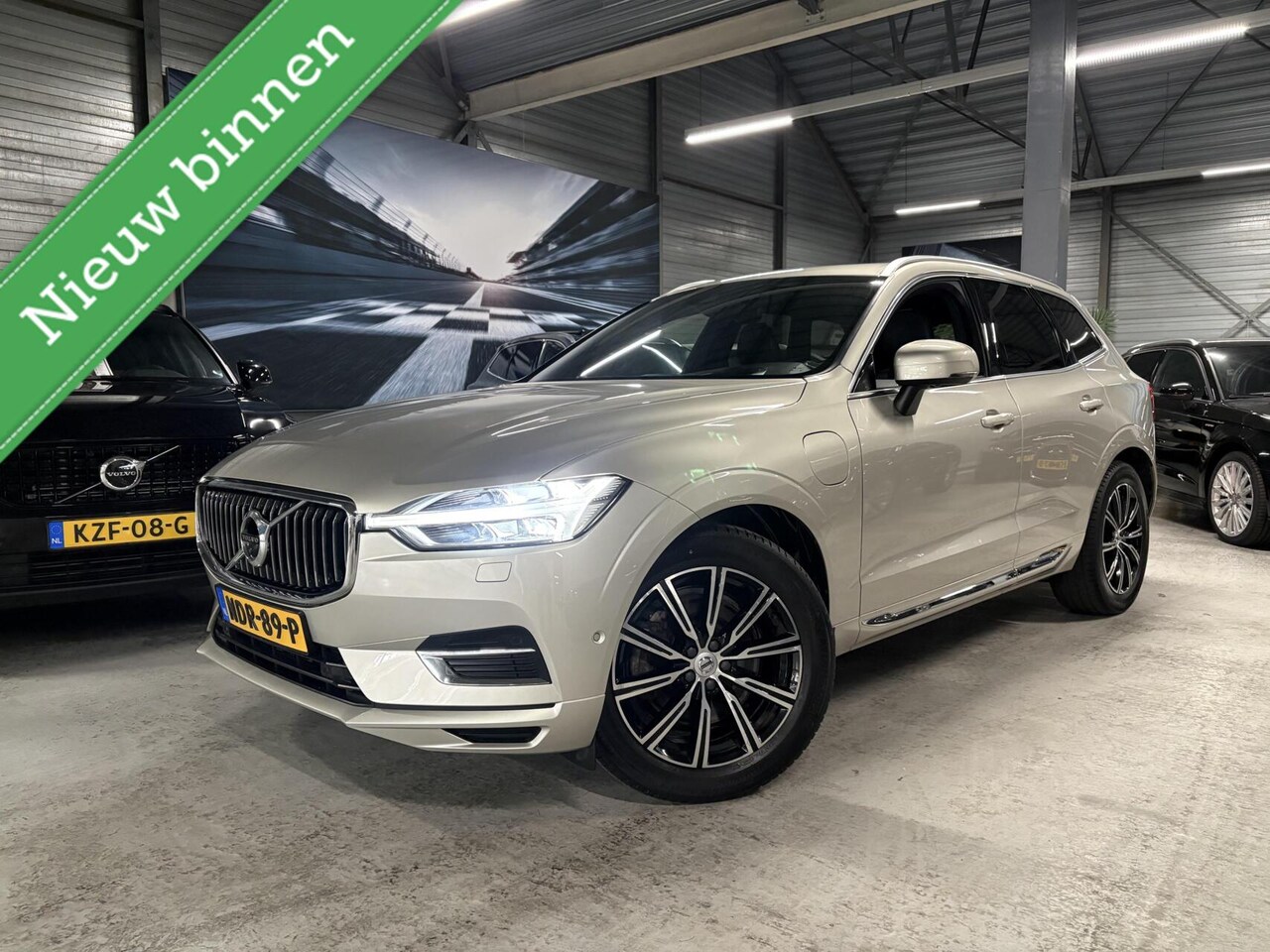 Volvo XC60 - 2.0 T8 TE AWD Inscription|Polestar Engineered|Massage|HUD|Pano|Trekhaak - AutoWereld.nl