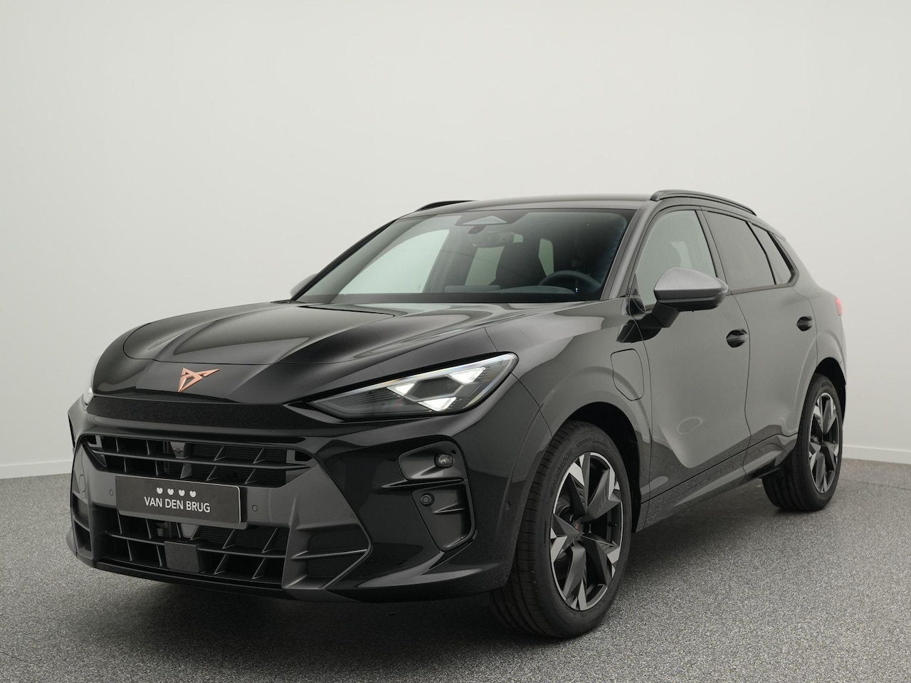 CUPRA Terramar - 1.5 TSI e-Hybrid 204PK | SennHeiser Audio | 360 camera | Stoel- & Stuurverwarming | Head-U - AutoWereld.nl