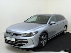 Volkswagen Passat Variant - 1.5 eHybrid Business | SoH 100% | Trekhaak | Achteruitrijcamera | ErgoActive stoelen | Ada