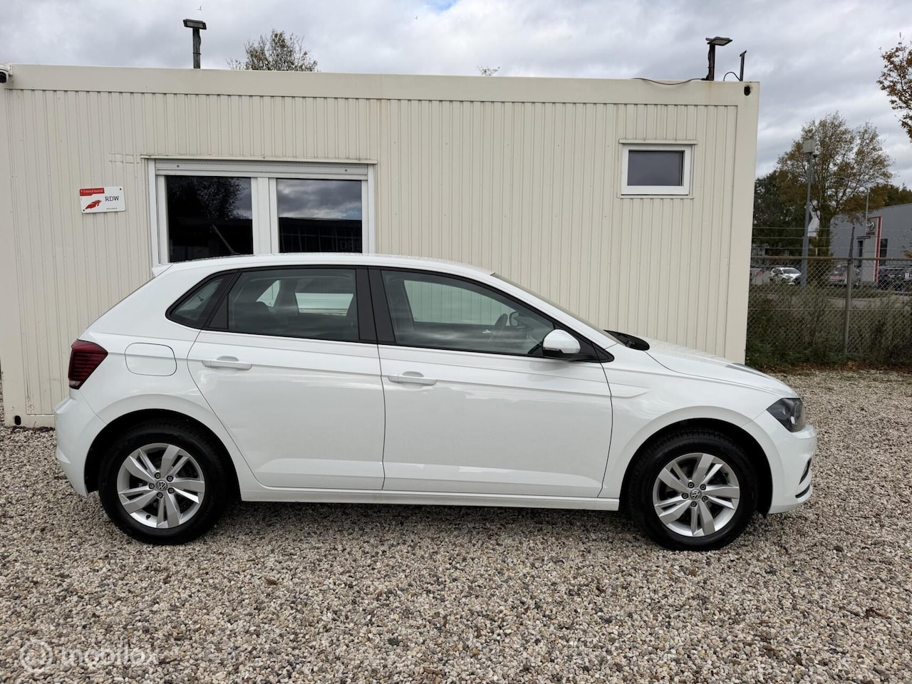 Volkswagen Polo - 1.0 MPI Comfortline Cruise Stoelverwarming - AutoWereld.nl