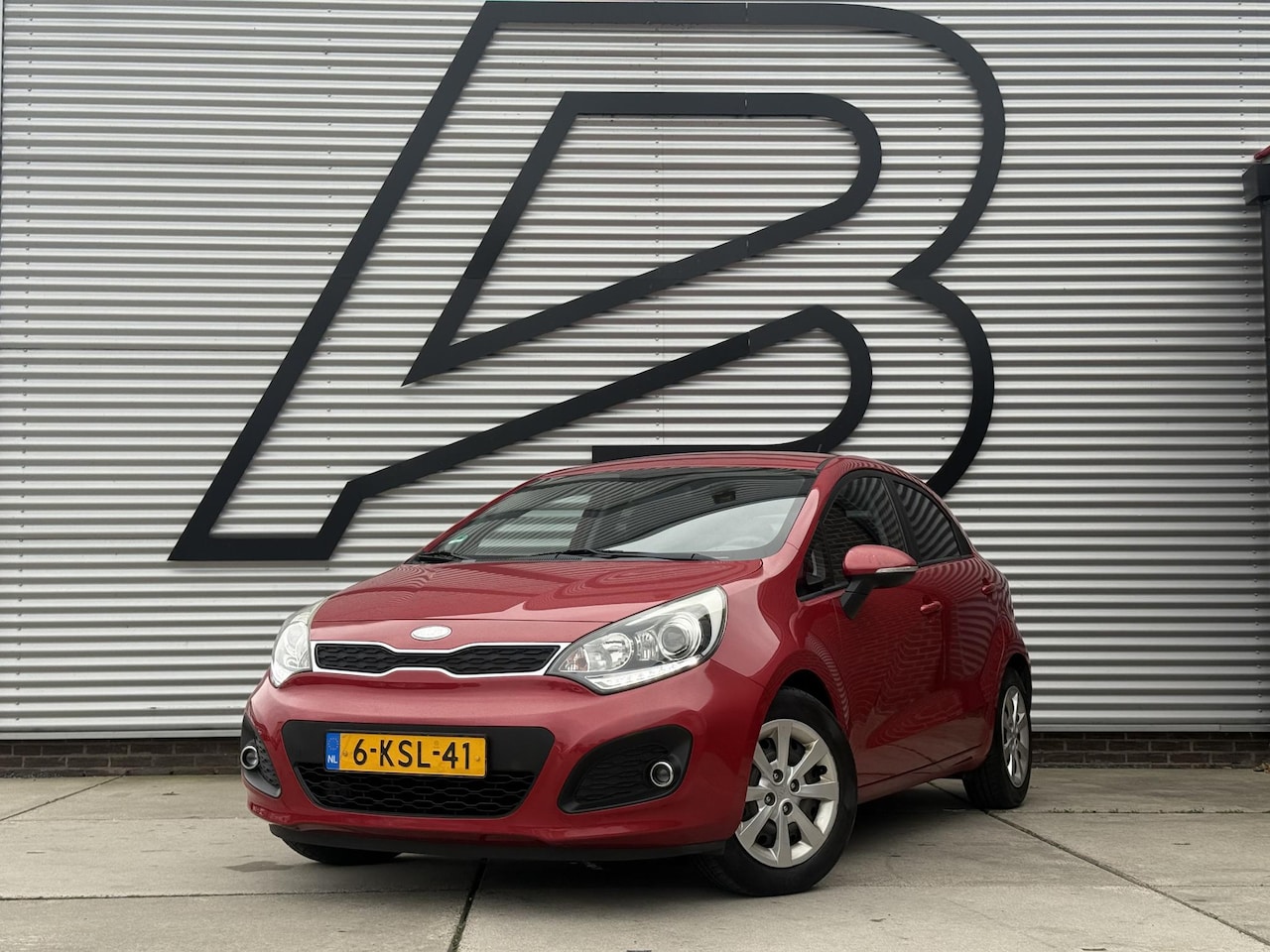 Kia Rio - 1.2 CVVT Plus Pack 2e Eigenaar|Carplay|Trekhaak|Airco|Elek ramen|N.A.P|APK tot 07-2027 - AutoWereld.nl