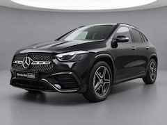 Mercedes-Benz GLA-Klasse - 180 Business Solution AMG | Trekhaak | HUD| Memory | Pano | 360 Camera