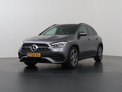 Mercedes-Benz GLA-Klasse - 200 Business Solution AMG | Stoelverwarming | Sportstoelen | Apple Carplay |