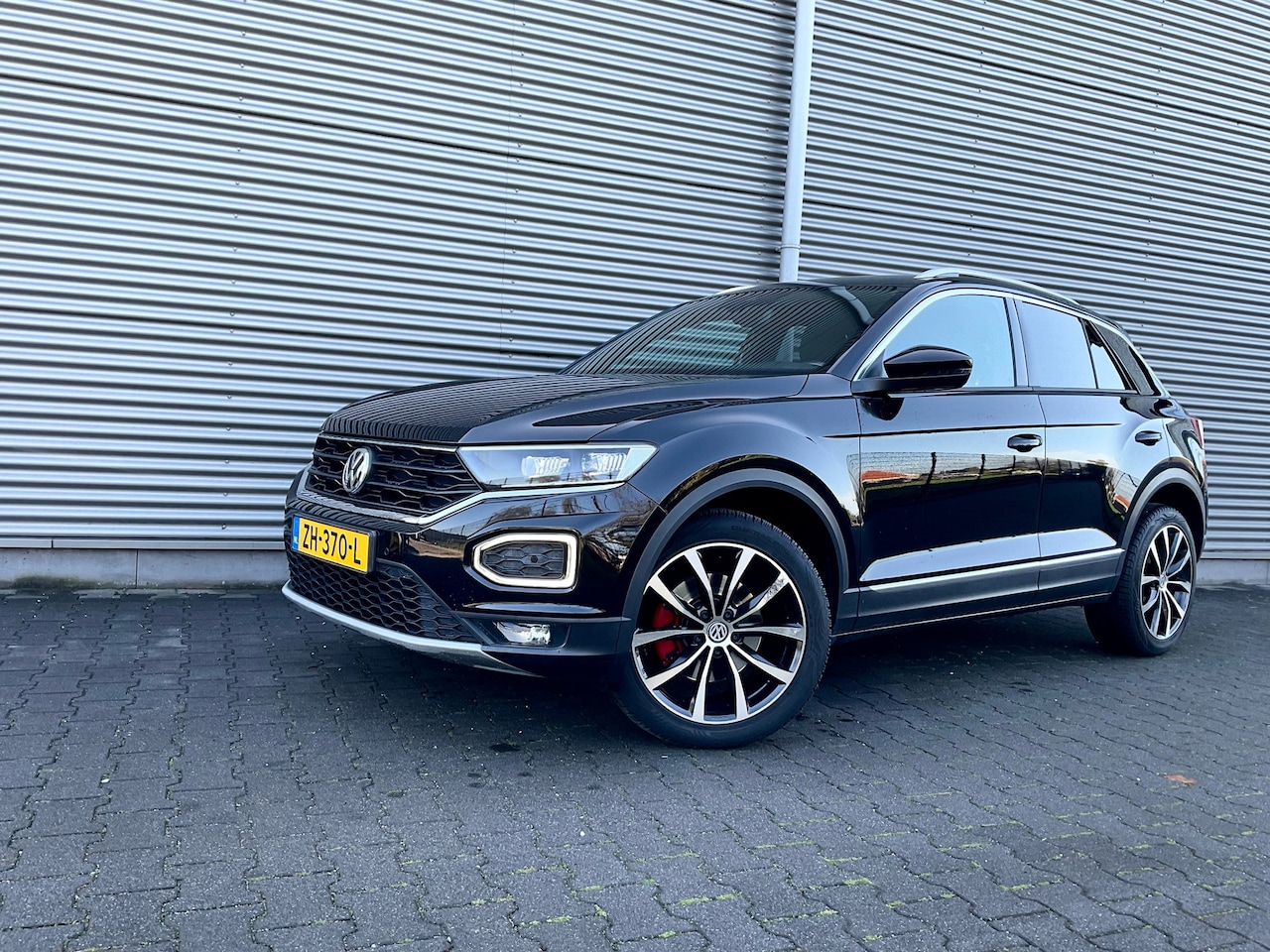 Volkswagen T-Roc - 1.5 TSI Sport 1.5 TSI 150pk Sport - AutoWereld.nl