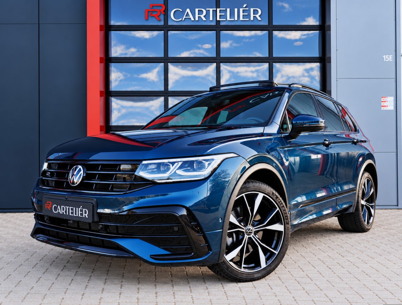 Volkswagen Tiguan - 1.4 TSI eHybrid R-Line 245PK | Leder | 360 | Pano | Keyless | Memory | Stoel & Stuurwielve - AutoWereld.nl