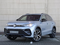 Volkswagen Tiguan - R-Line Edition 1.5 eHybrid 204 PK | Harman Kardon | LED Matrix | Trekhaak | Panoramadak |