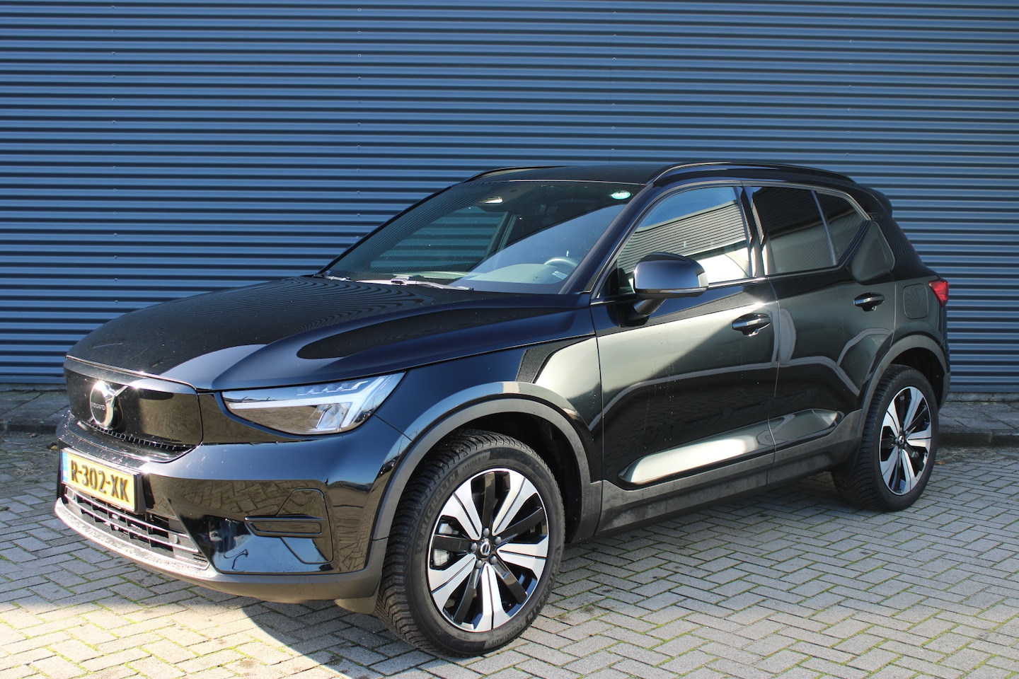 Volvo XC40 - Recharge Core 70 kWh Camera Stoel/Stuurverwarming Carplay Warmtepomp - AutoWereld.nl