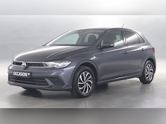 Volkswagen Polo - 1.0 TSI 96pk Life Edition / Navigatie / Camera / Stoelverwarming