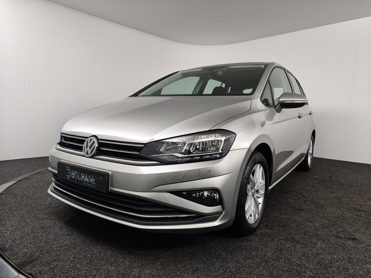 Volkswagen Golf Sportsvan - 1.5 TSI ACT Highline | Automaat | Trekhaak | Camera | Stoelverwarming | - AutoWereld.nl